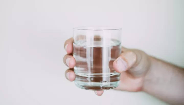 clear glass of water